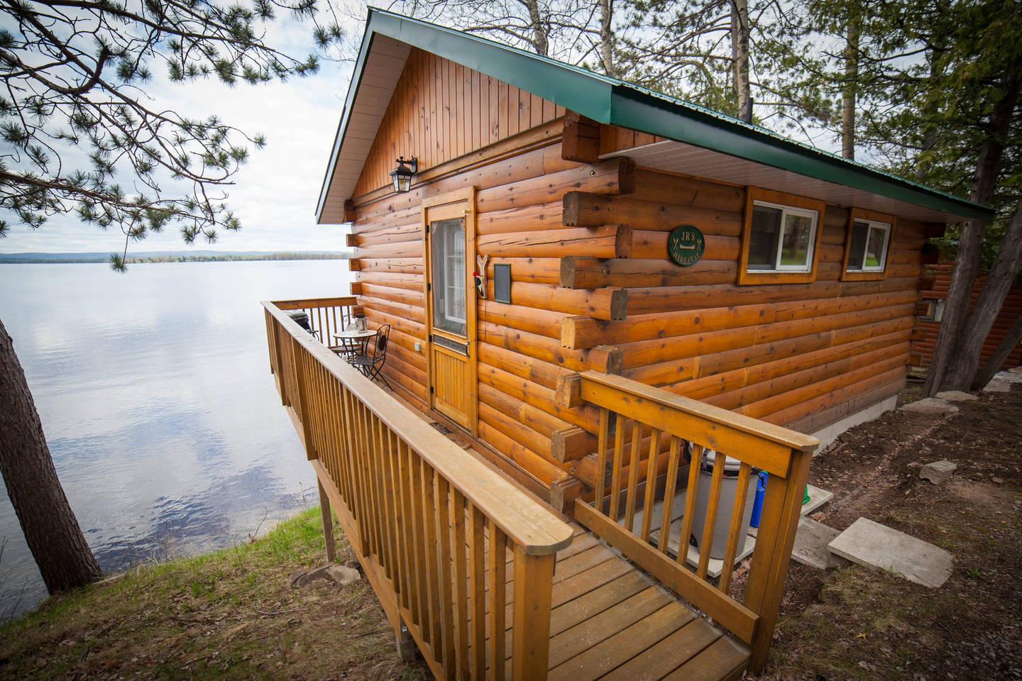 a romantic cabin